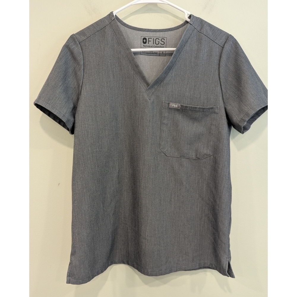 FIGS Catarina Grey One Pocket Scrub Top Size Small